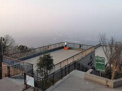 -紫金山山顶公园