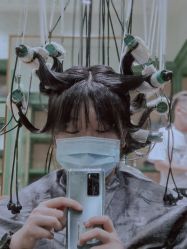 点击看大图 -逸丝风尚专注烫染