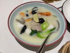 三鲜烩竹荪-南麓·浙里(外滩店)