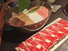-三出山火锅(万象天地店)