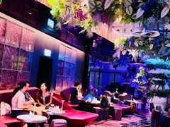 -OZONE 顶楼酒吧(香港丽思卡尔顿酒店)