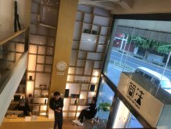 前台-简法造型·品牌形象店