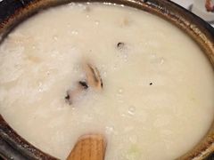 -粤港湾砂锅粥·宵夜(宝龙店)