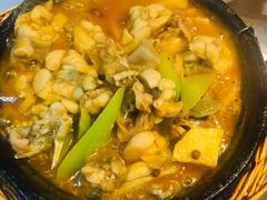 砂锅酸笋牛蛙-丽丽三鲜螺蛳粉(田林路店)