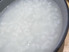 -李与白包子铺(桐梓林店)