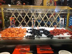 -四海一家自助餐(益田假日广场店)