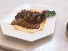 -南宁世纪君悦大酒店(青秀万达滨湖路地铁站店)