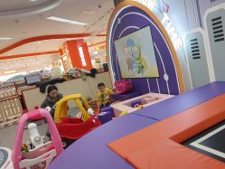 -孩子王童乐园(鹏瑞利青羊广场店)