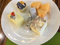 -上海虹桥君丽假日酒店(娄山关路地铁站店)