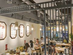 -聚鑫朋酸菜肥肠(文艺路口店)