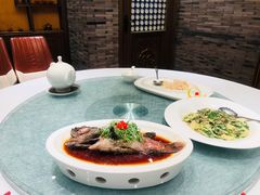 -新雅粤菜馆(南京东路店)