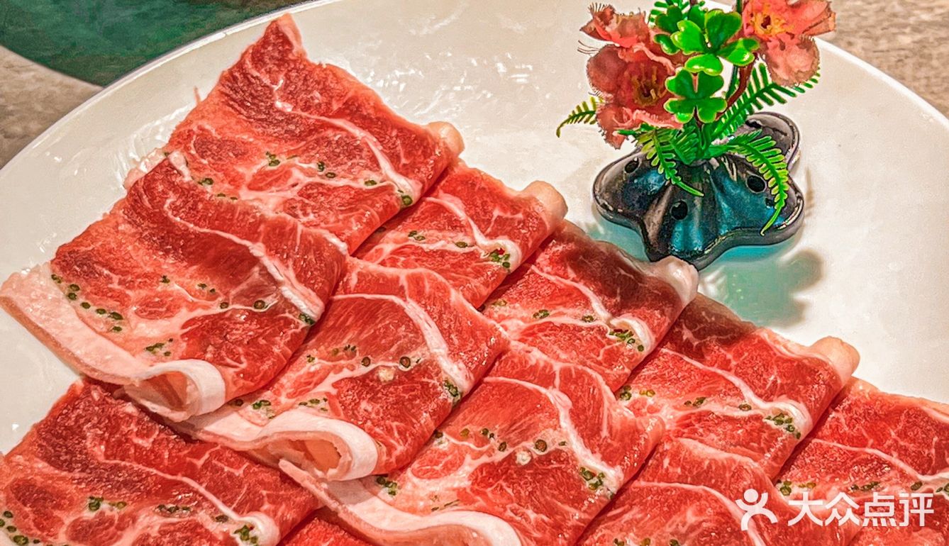 小龙虾和烤鸭这对CP，一下子撞进了我心坎里了！