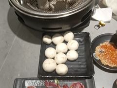 -啊美丽炭火烤肉(滑翔一店)