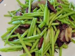 -莲餐厅·湖北菜·潜江小龙虾店(愚园路店)