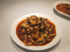 -巴特餐饮6加1音乐餐吧·新疆菜