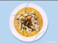 金汤酸菜鱼-吕氏疙瘩汤·新鲁菜(新贵和店)