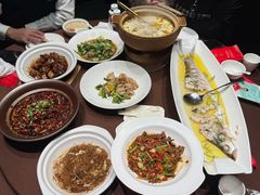 -新华饭店·新津菜·酥皮烤鸭·海鲜(津湾广场店)