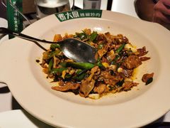 -费大厨辣椒炒肉(黄兴中心广场店)