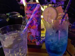 -UP嘻哈酒吧(粉巢店)