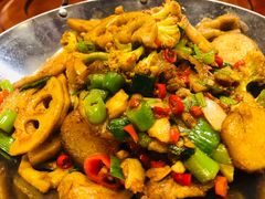 -鑫巴蜀小镇 · 水煮鱼专研店(玉桥店)
