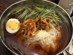 -韩风烤牛肉冷面店