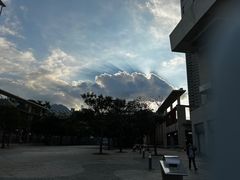 -东荟城名店仓