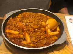 炒年糕-姜虎东白丁烤肉(虹桥天地店)