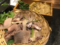 -盡膳口福跷脚牛肉火锅(合生汇购物中心店)