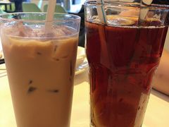 w大咀招牌丝袜奶茶-新大咀港式茶餐厅(宝山万达店)