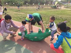 -乐融婴幼儿成长中心(四季青校区)