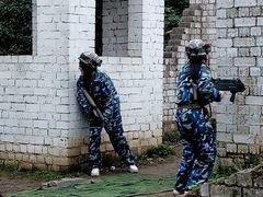 -滨江森林公园-真人CS野战场