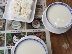 桂花椰蓉牛奶冻-周大娘牛乳(旧寨古村总店)