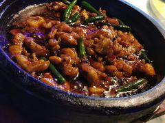 酱爆石锅蛙-绿茶餐厅(光谷世界城步行街店)
