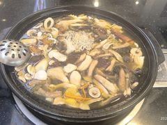 -草墩罗非鱼庄•野生菌•腊排骨(七星街上段店)