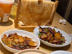 -关东小磨东北菜(上海长风大悦城店)