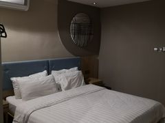-如家酒店·neo(长沙步行街黄兴广场地铁站店)