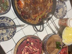 -旧街市鲜货老火锅(大光路店)