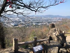 -灵岩山风景区