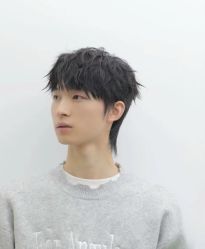 -海文先生国潮烫染男士理发馆