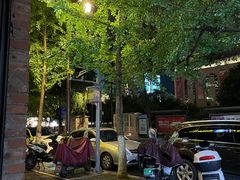 -岔巴精酿啤酒餐吧(南屏街店)