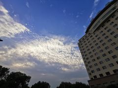 -山明水秀大饭店