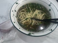 -京穆兰兰州牛肉面·清真(盛龙广场店)