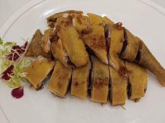 东江咸香鸡-东江渔村·古典园林·30年粤菜老字号(太和店)