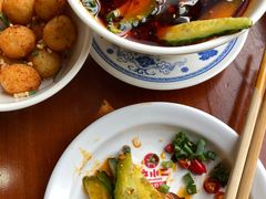 -炉小二铜锅牛蛙•川湘菜(三里屯店)