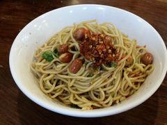 -海口骑楼小吃街