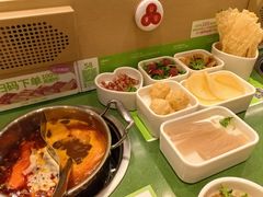 -一围肥牛小火锅(高铁吾悦店)