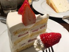 草莓蛋糕-HARBS(名铁名古屋店)