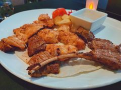 -Efes Turkish & Mediterranean Cuisine 艾菲斯餐厅(陆家嘴店)