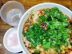 -秦云老太婆摊摊面(蜀汉路店)