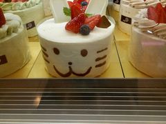 -花花卷卷·鲜食蛋糕(静安久光百货店)